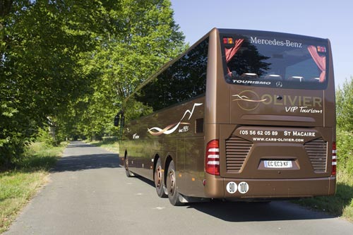 Location d'autocar VIP Mercedes-Benz Tourismo à Bordeaux en Gironde